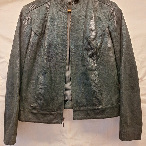 Vintage leather jacket - Picture 2 of 6
